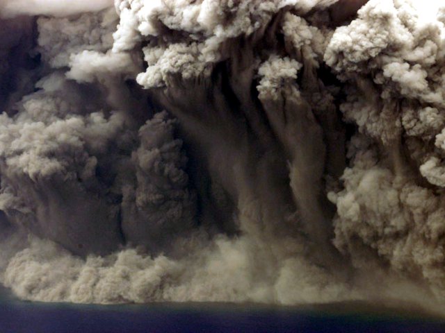 Anatahan 2005