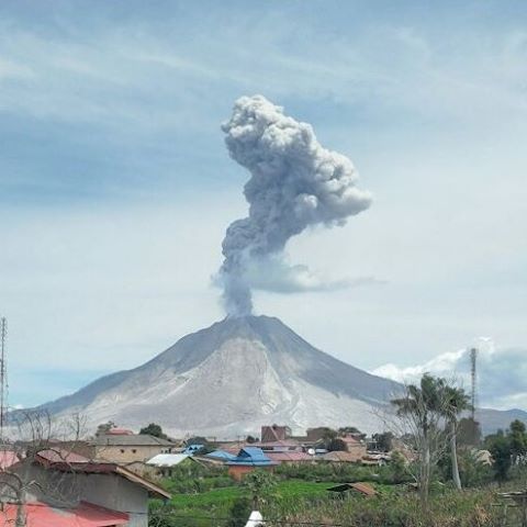 Sinabung 2016