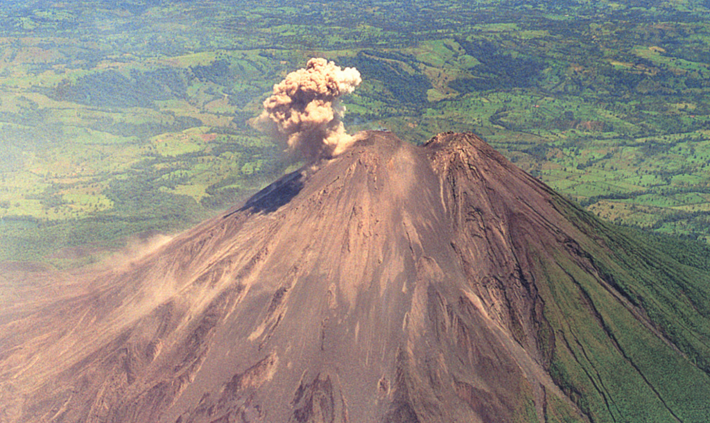 Arenal 1998
