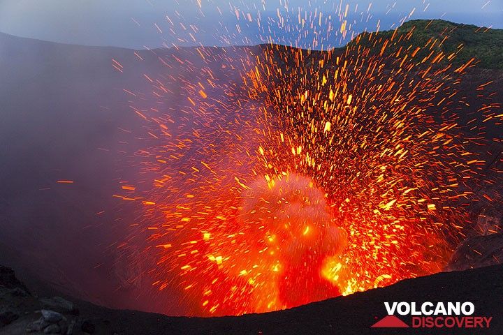 Yasur 2010