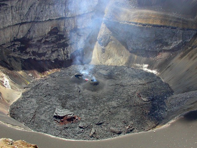 Karthala 2005