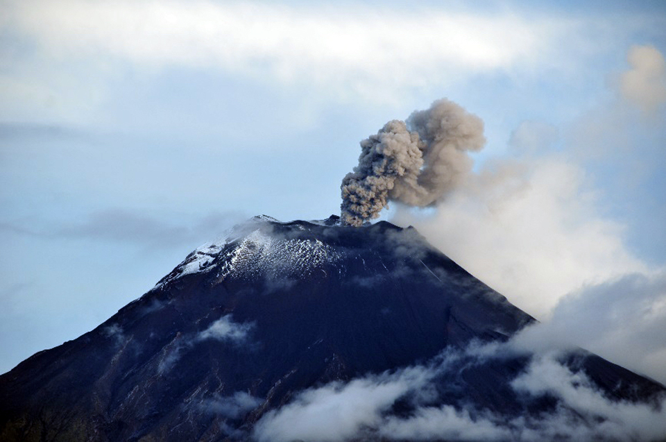 Tungurahua 2015
