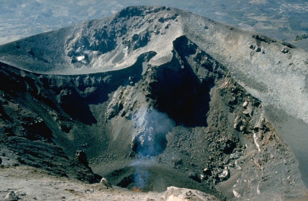 Pacaya 1990
