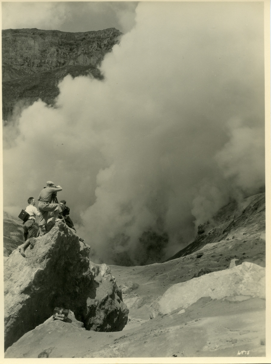 White Island 1930-40