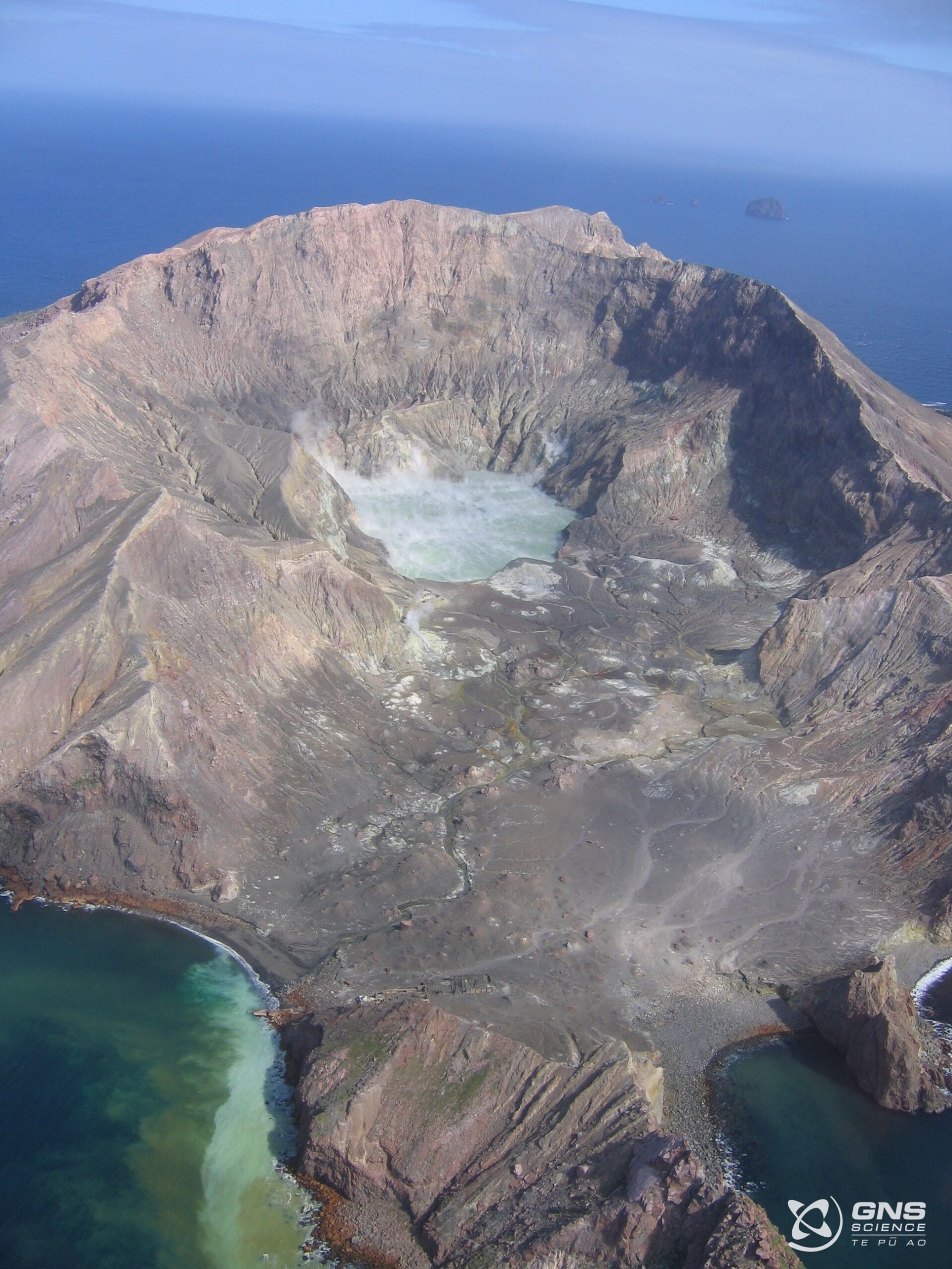 White Island 2006